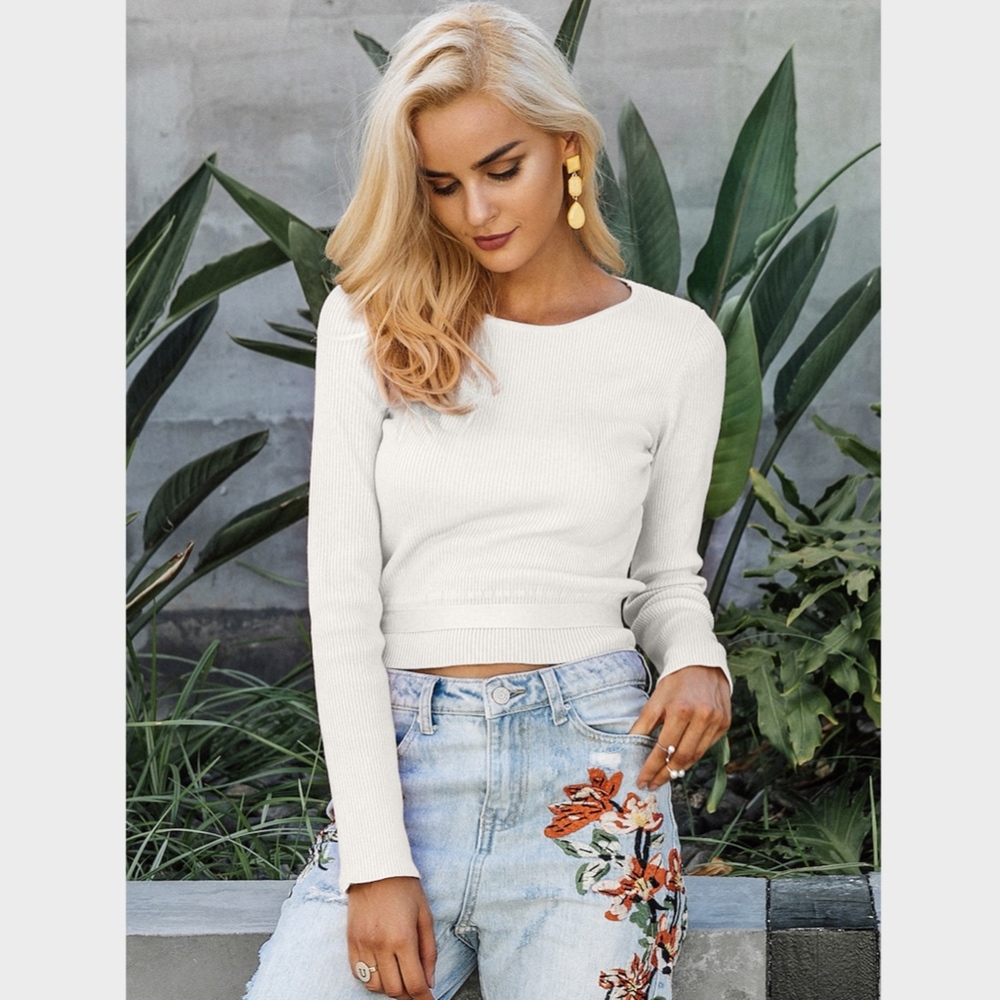 Belted Ribbed Cut Out Back Cropped Sweater - Picture 2 of 6
